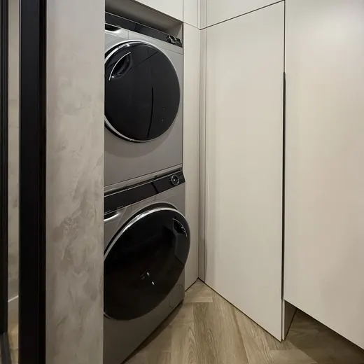 Постирочная с колонной хранения на заказ в Красноярске — фото 2